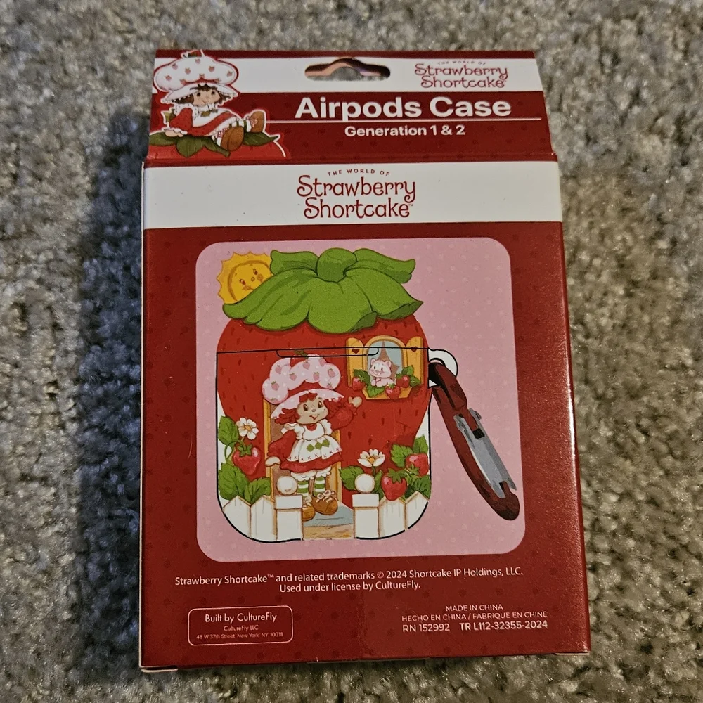 AirPods Case - Red - Picture 3 of 4